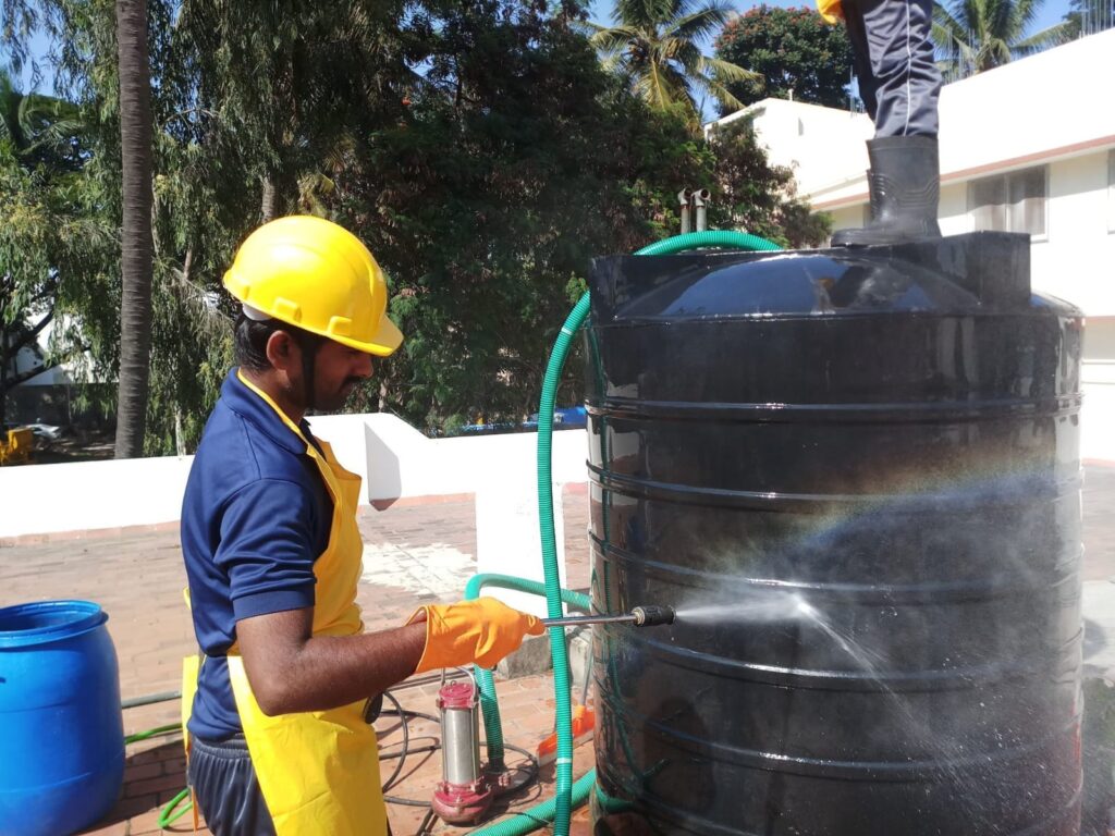 Water Tank Cleaning Service